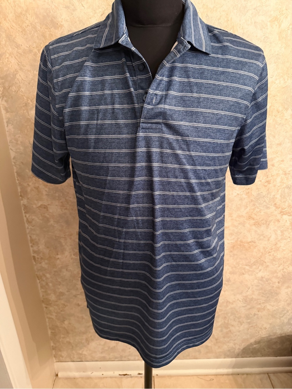 Pebble beach Men's Blue Striped Polo Shirt